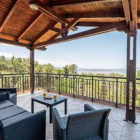 Silva, Garden & Sea View, 3 Bedroom -10 Min Drive From Center *