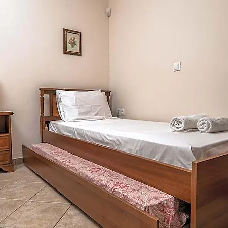 Vila Silva, Garden & Sea View, 3 Bedroom -10 Min Drive From Center *