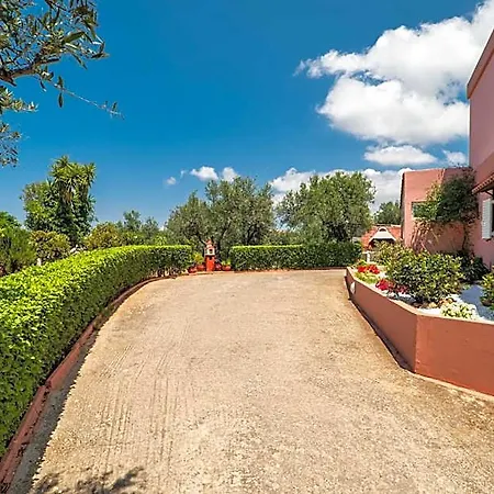 Vila Silva, Garden & Sea View, 3 Bedroom -10 Min Drive From Center