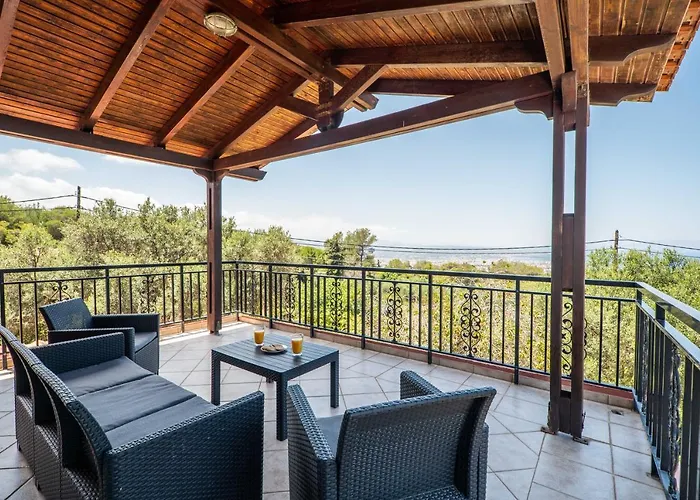 Silva, Garden & Sea View, 3 Bedroom -10 Min Drive From Center *