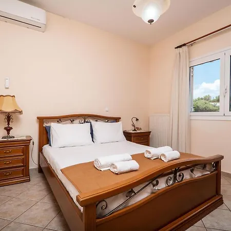 Βίλα Silva, Garden & Sea View, 3 Bedroom -10 Min Drive From Center